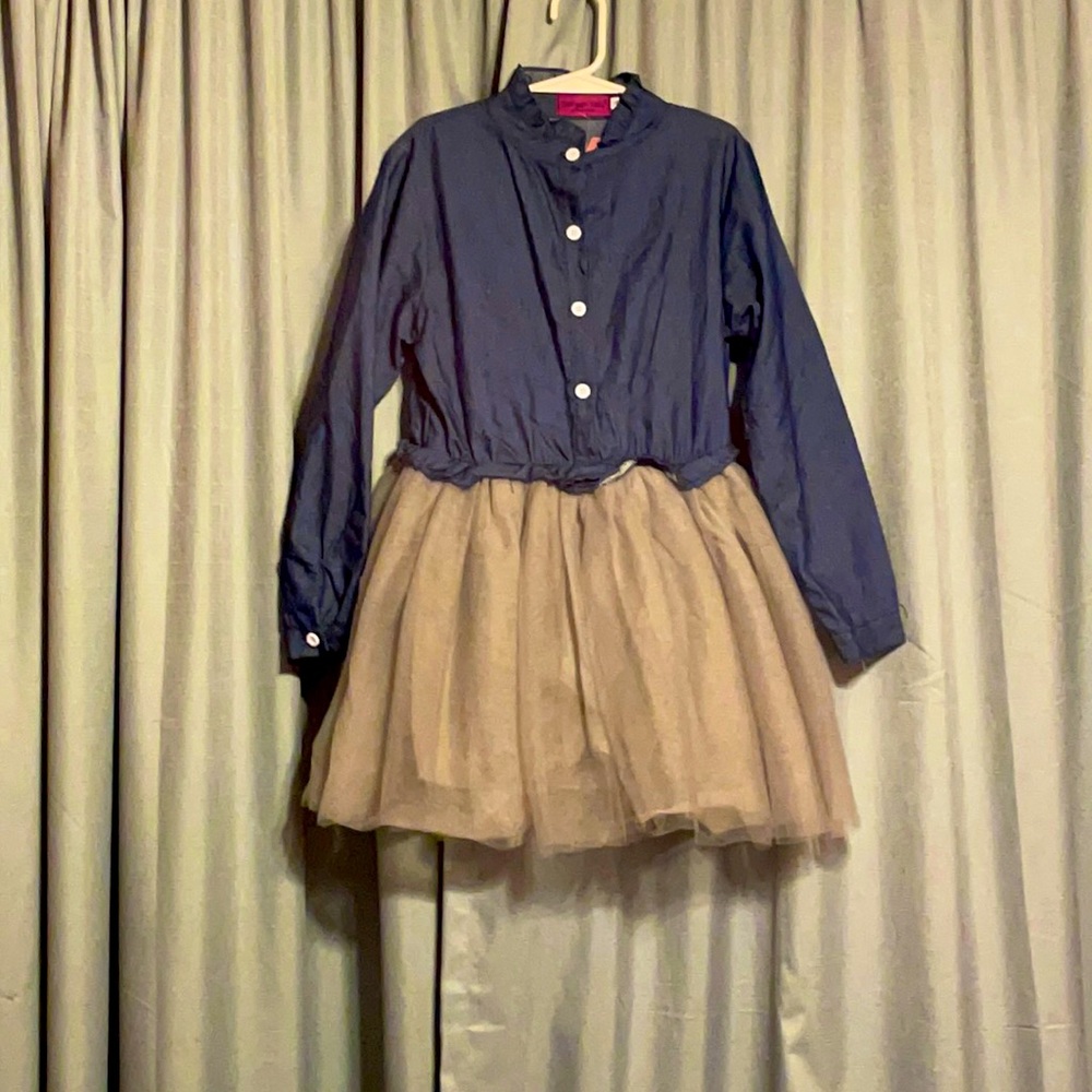 Girls dress